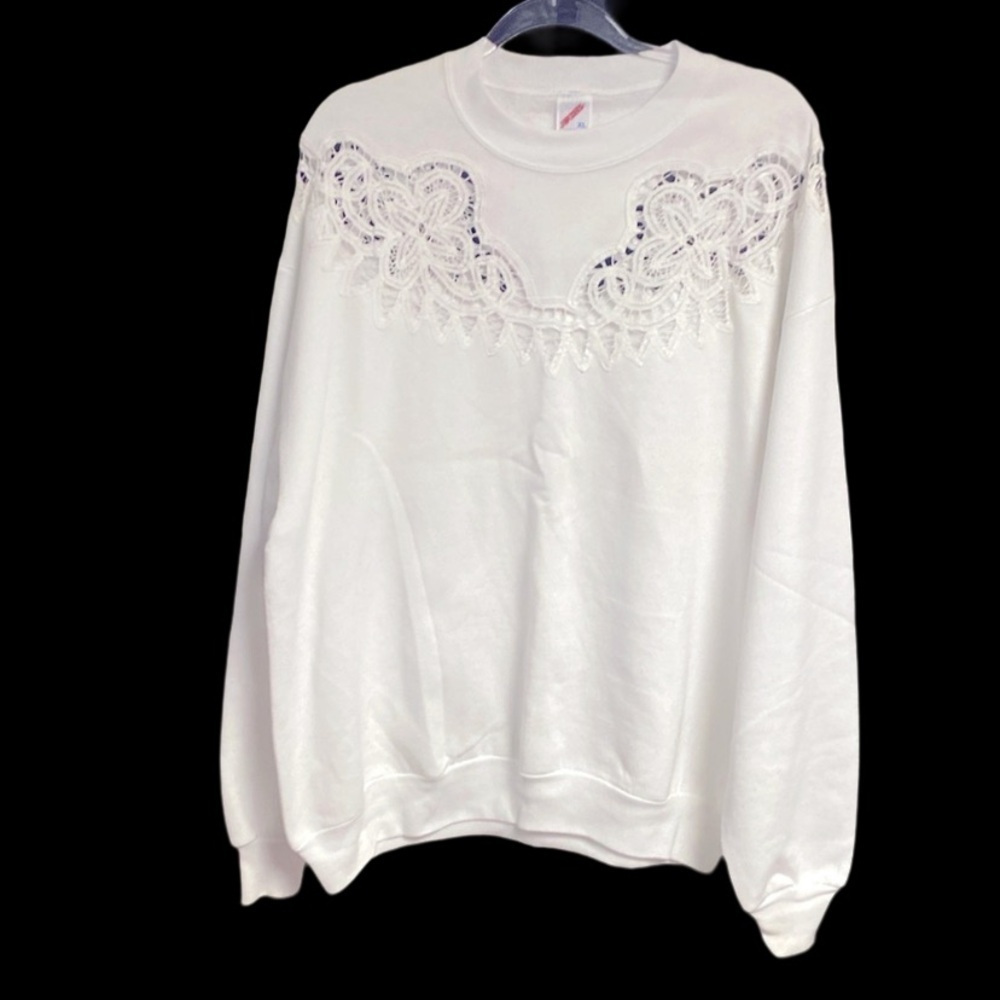 Jerzees vintage 90s white crew with cutout detailing size X-Large